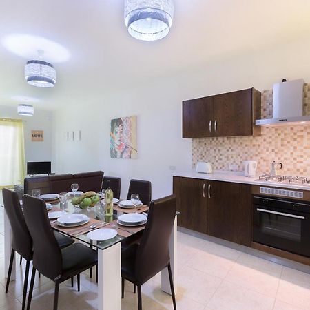 North Side Apartment 1 L-Imgarr Exterior photo